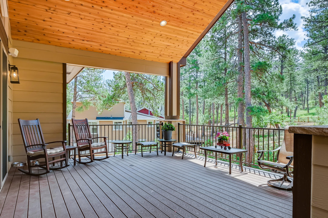 Windsor Back Deck