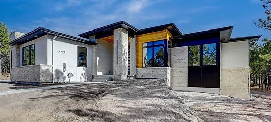 Valdoro 21 exterior front elevation
